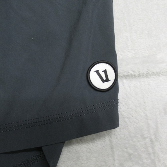 Vuori Shorts Mens Medium Charcoal Grey Elastic Lined Drawstring Lightweight Run - Picture 3 of 11